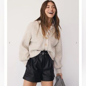 NWT MANGO FAUX LEATHER HIGH WAISTED SHORTS SIZE XS
